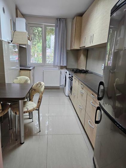 Apartament cu 2 camere decomandat în Dosu Bricii