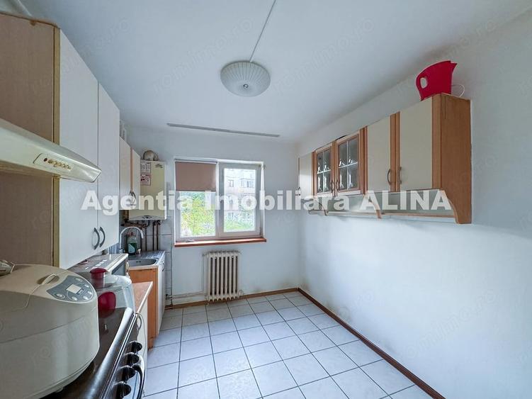 Apartament cu 2 camere semidecomandat în Minerul