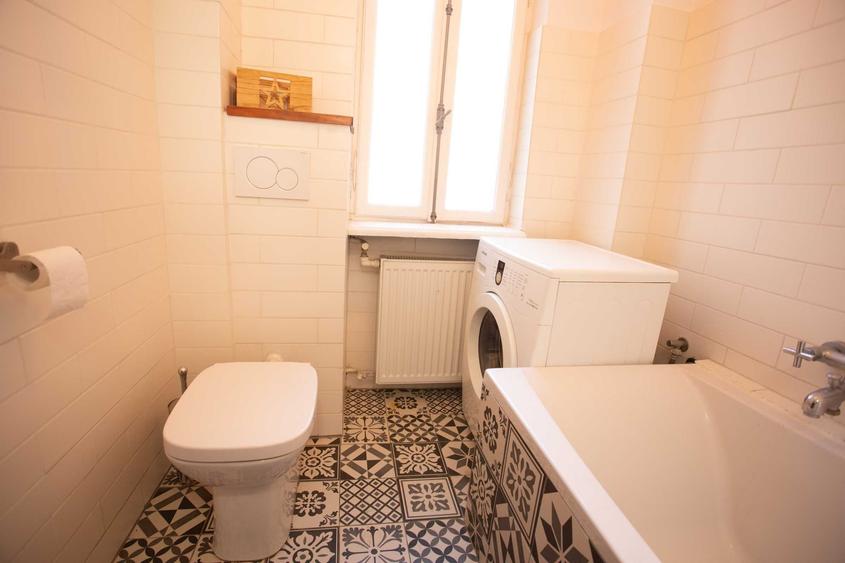 Apartament cu 2 camere decomandat în Ultracentral