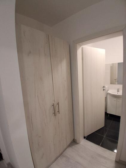 Apartament cu 2 camere semidecomandat în Exterior Vest