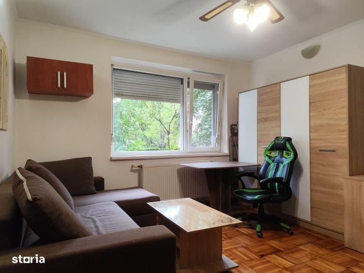Apartament cu 2 camere semidecomandat în Ultracentral