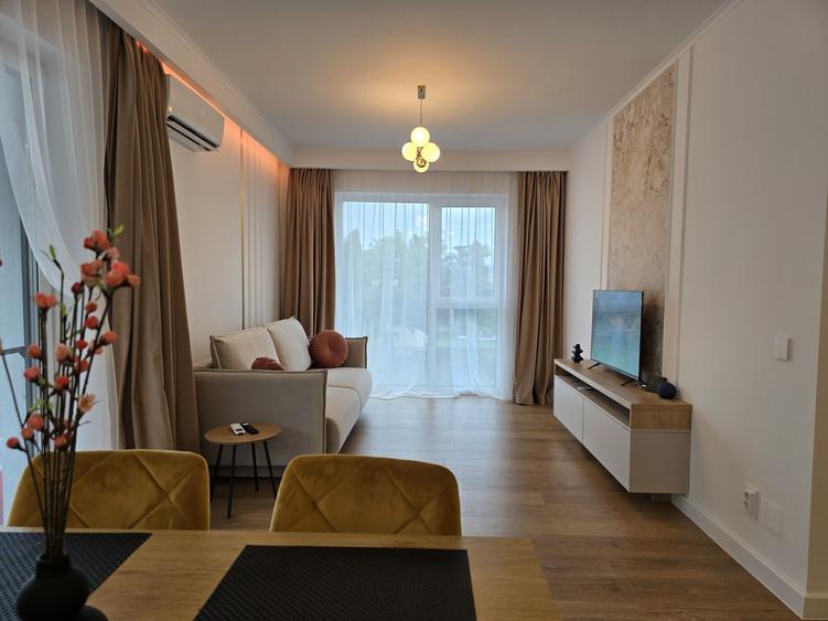 Apartament cu 2 camere decomandat în Gară