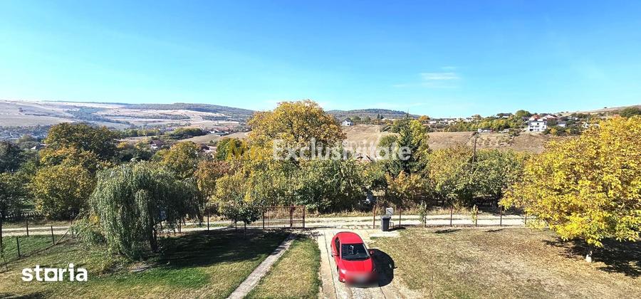 Casa superba-cu vedere panoramica/ Valcele -Feleac
