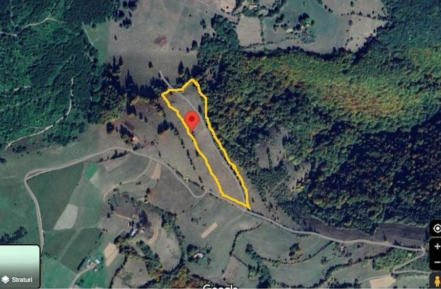 Teren Construcții extravilan de 20340 mp, în Poiana Mărului