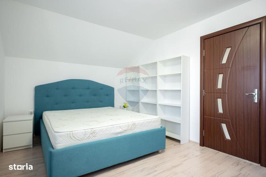 Casă cu 4 camere în Centură