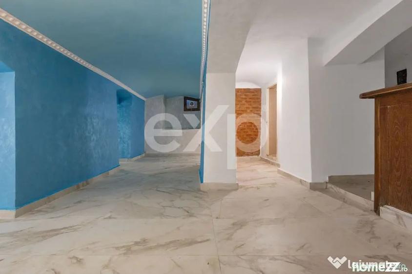 Spațiu comercial, de 95 mp, în Central