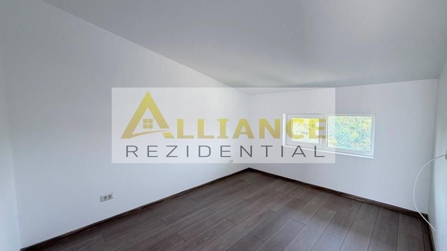 Duplex cu 4 camere cu Canalizare în Berceni