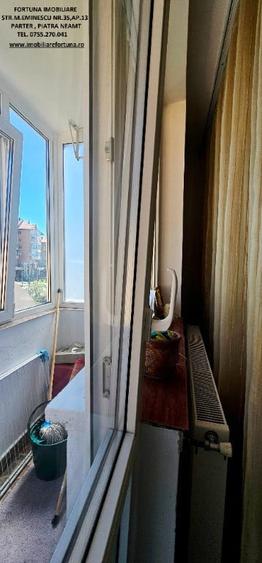 Apartament cu 3 camere semidecomandat în Dărmănești