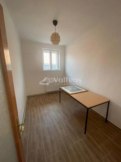 Casă cu 3 camere cu Teren 347 Mp în Central