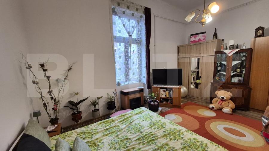 Apartament cu 2 camere semidecomandat, mobilat în Ultracentral