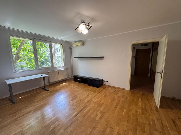 Inchiriere apartament 3 camere Drumul Taberei metrou Raul Doamnei - 1