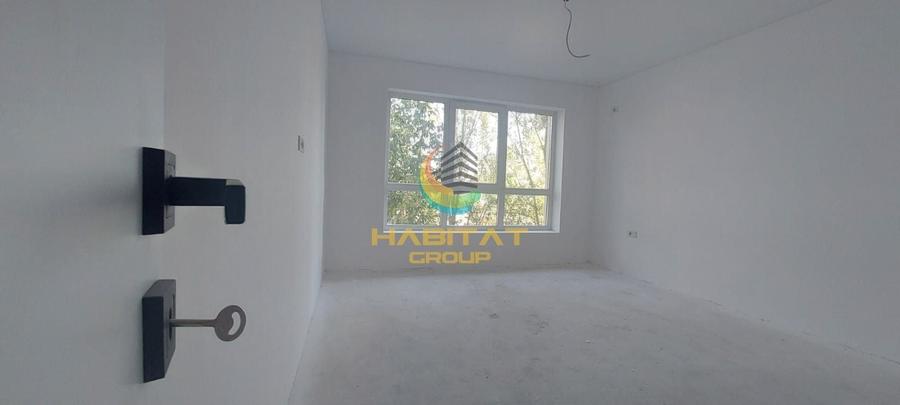 Apartament cu 2 camere decomandat în Apărătorii Patriei