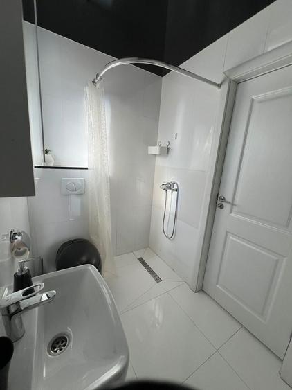 Apartament cu 2 camere semidecomandat în Nord