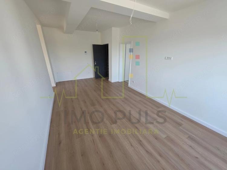 Apartament cu 3 camere semidecomandat în Mehala