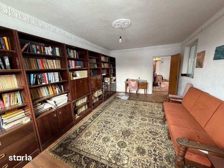 Casă cu 6 camere cu Teren 190 Mp în Ferentari