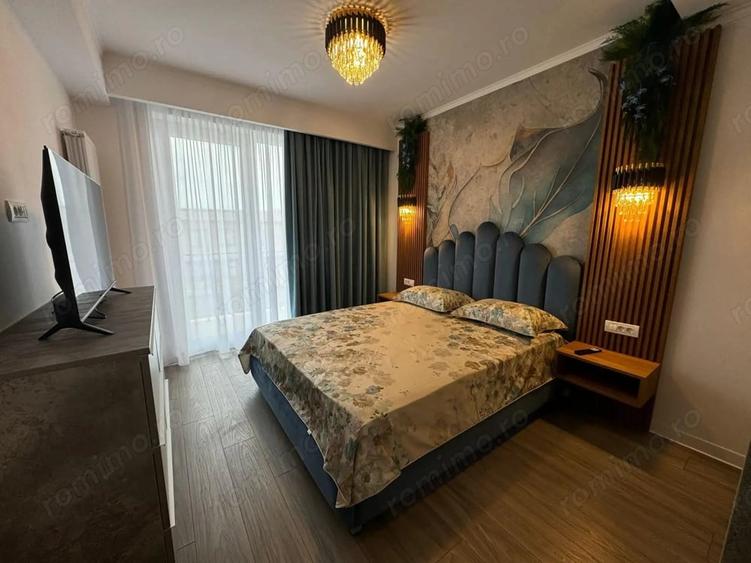 Apartament cu 2 camere decomandat în Palazu Mare