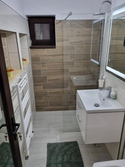 Apartament cu 2 camere decomandat în Mazepa 1