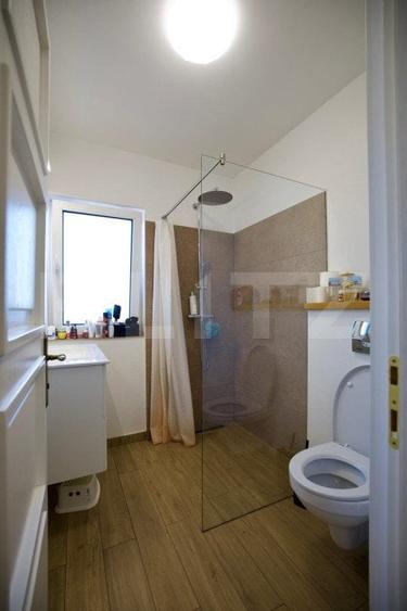 Casă individuală cu 4 camere cu Canalizare în Mărăști