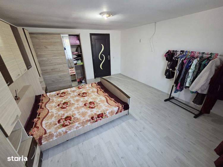 Casă cu 3 camere decomandat cu Teren 1020 Mp în Somova