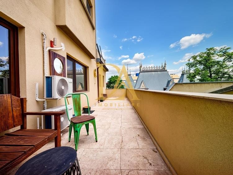 Apartament cu 2 camere semidecomandat în P-ța Romană