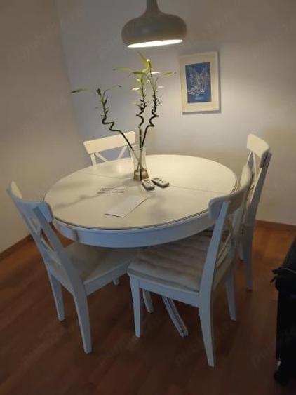 Apartament cu 3 camere decomandat, mobilat în Băneasa