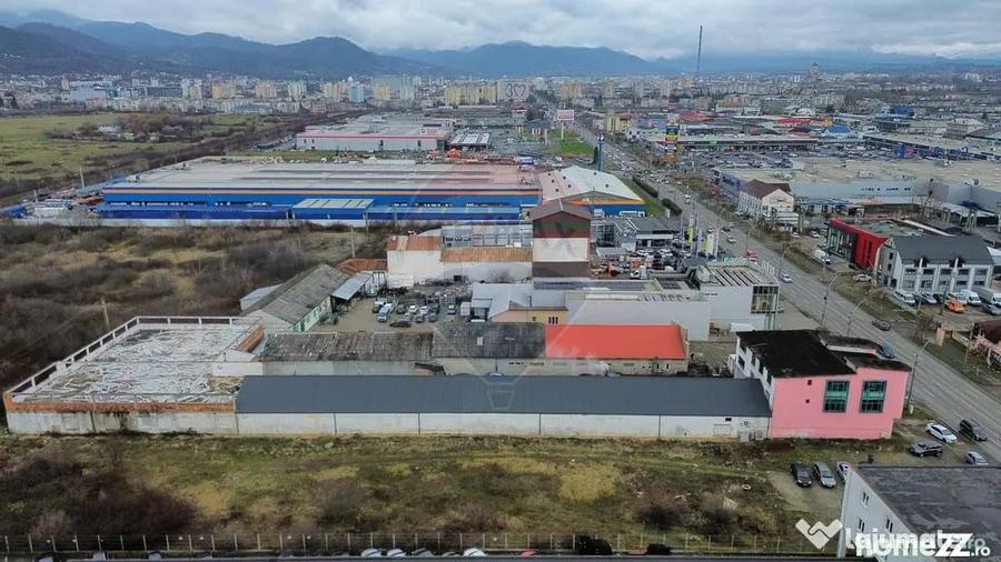 Spațiu comercial, de 900 mp, în Exterior Sud