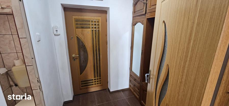 Garsonieră în Far