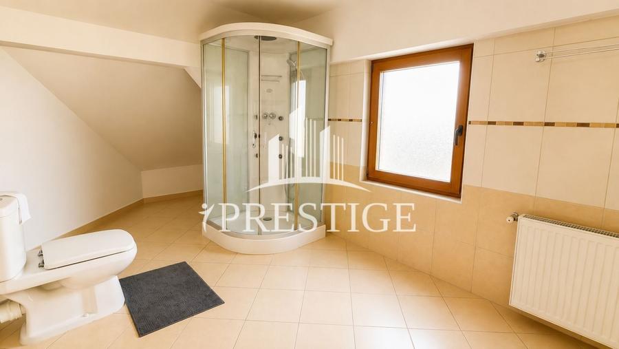 Birou, de 290 mp, în Șelimbăr