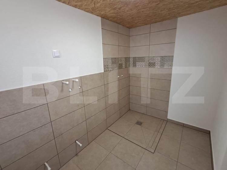 Casă individuală cu 10 camere cu Canalizare în Sâncraiu de Mureș