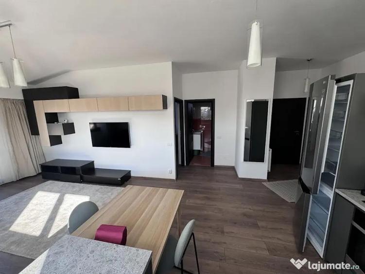 Proprietar, Inchiriez Apartament de 60mp + Terasa 27mp + Garaj subteran - 7