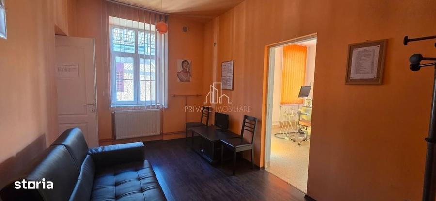Spațiu comercial, de 40 mp, în Central