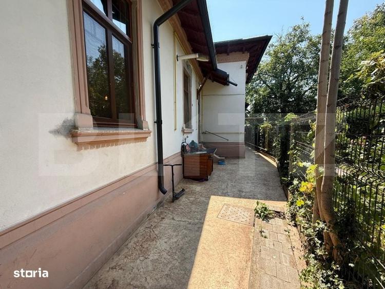 Casă cu 3 camere în Ana Ipătescu