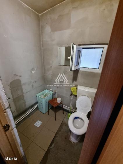 Casă cu 3 camere cu Teren 2604 Mp în Sâmboleni
