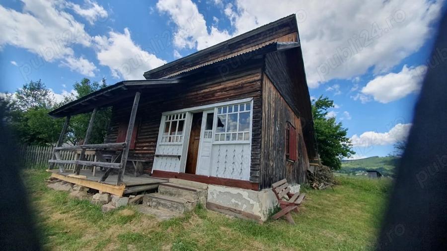 Casă cu 2 camere cu Teren 117 Mp în Coșna