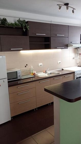 Apartament cu 2 camere decomandat în Florești