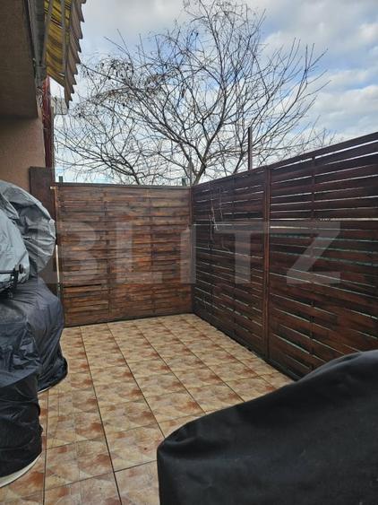 Duplex cu 4 camere cu Canalizare în Florești