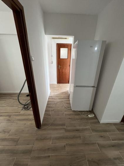 Apartament cu 3 camere decomandat în Doamna Ghica