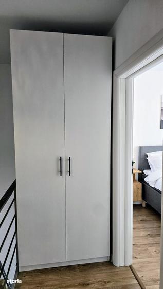Apartament cu 3 camere decomandat, mobilat în Parcul Carol