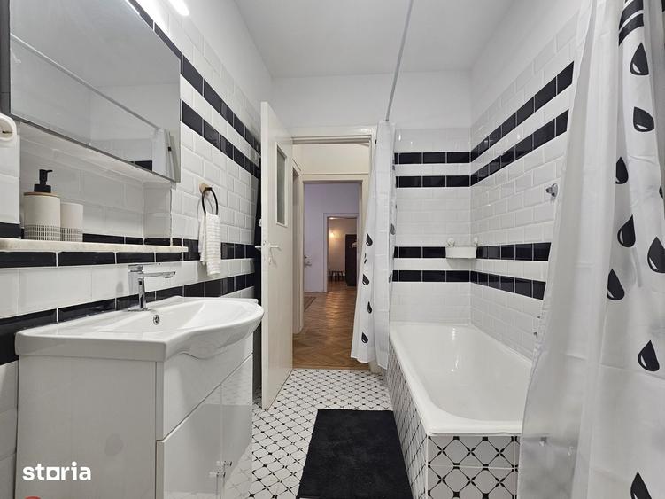 Apartament cu 4 camere semidecomandat în Dorobanți