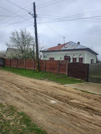 Casă cu 3 camere cu Teren 15 Mp în Gighera