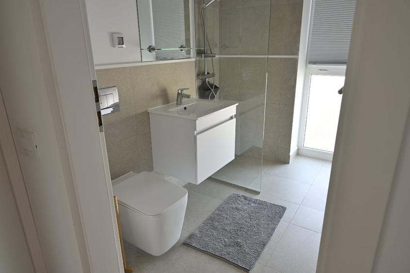 Apartament cu 2 camere decomandat, mobilat în Bucureștii Noi