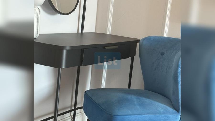 Apartament cu 4 camere decomandat în Victoriei