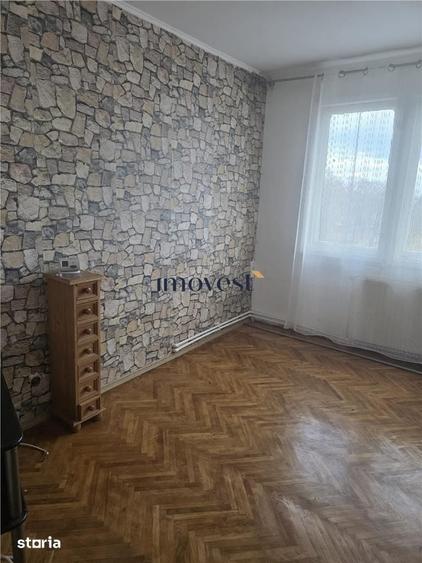 Apartament cu 2 camere decomandat în Solidarității