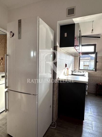 Apartament cu 2 camere semidecomandat, mobilat în Nufărul
