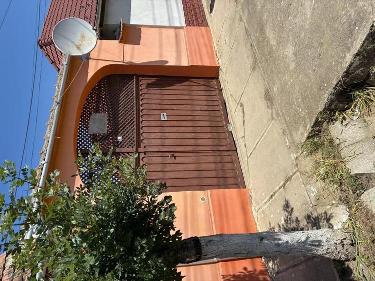 Casa de vanzare + teren 1.080 mp Miercurea Sibiului - 1