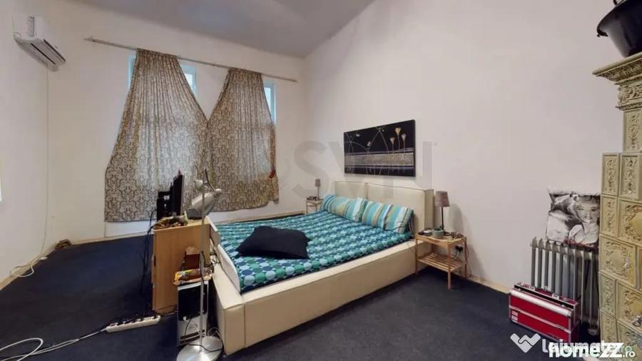 Apartament cu 3 camere semidecomandat în Armeneasca