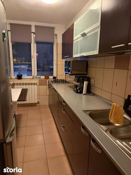 Apartament cu 3 camere decomandat, mobilat în Pantelimon