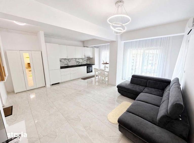 Apartament cu 2 camere semidecomandat în Ghiroda