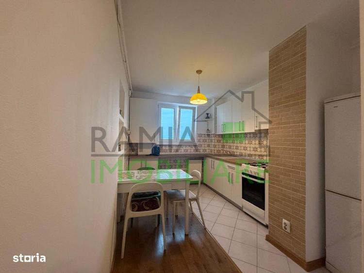 Apartament cu 3 camere decomandat, mobilat în Astra