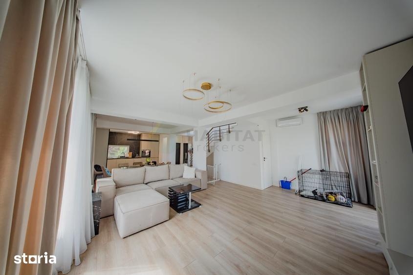 Casă cu 4 camere cu Teren 300 Mp în Tunari